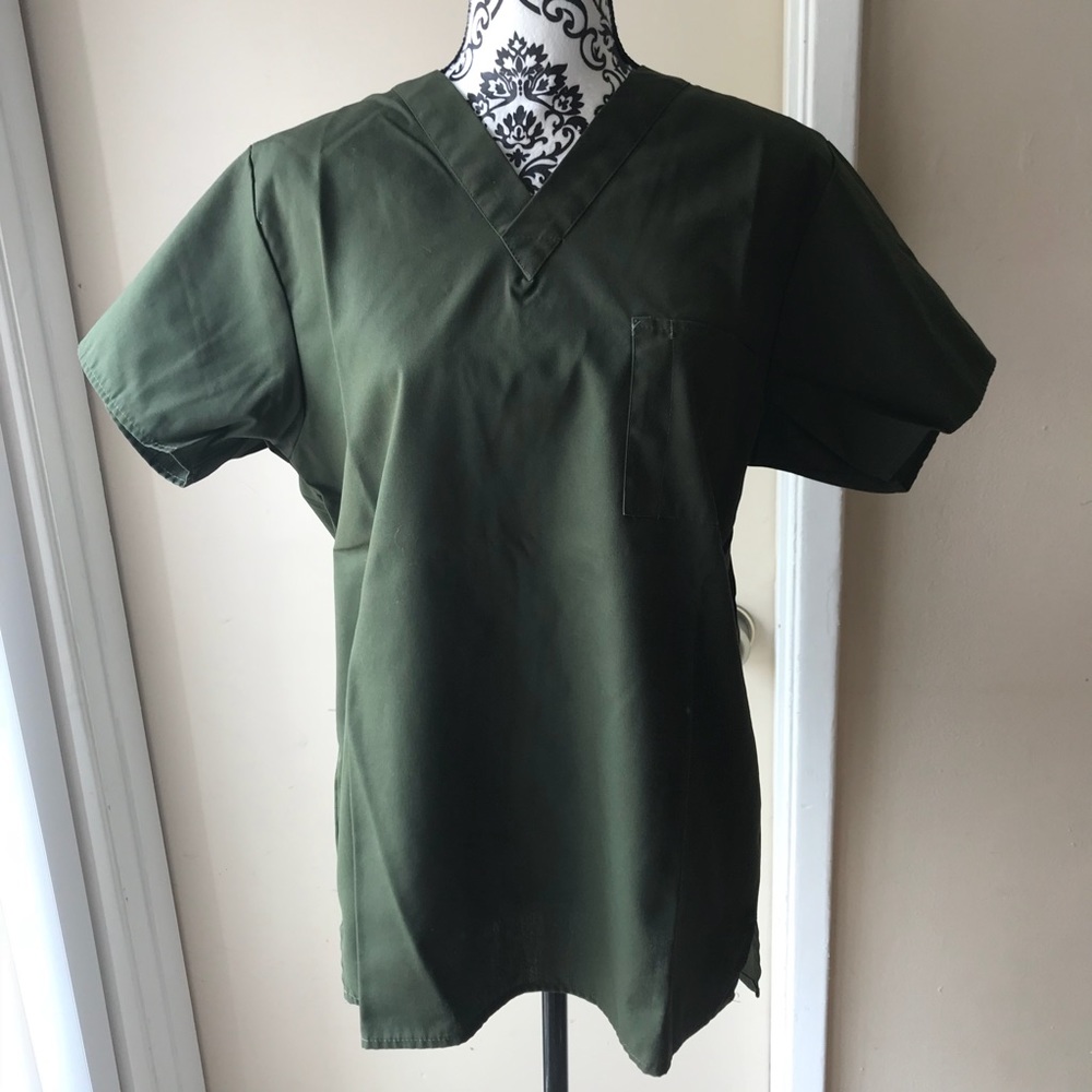 Lydia’s Forest Green Scrub Top Small